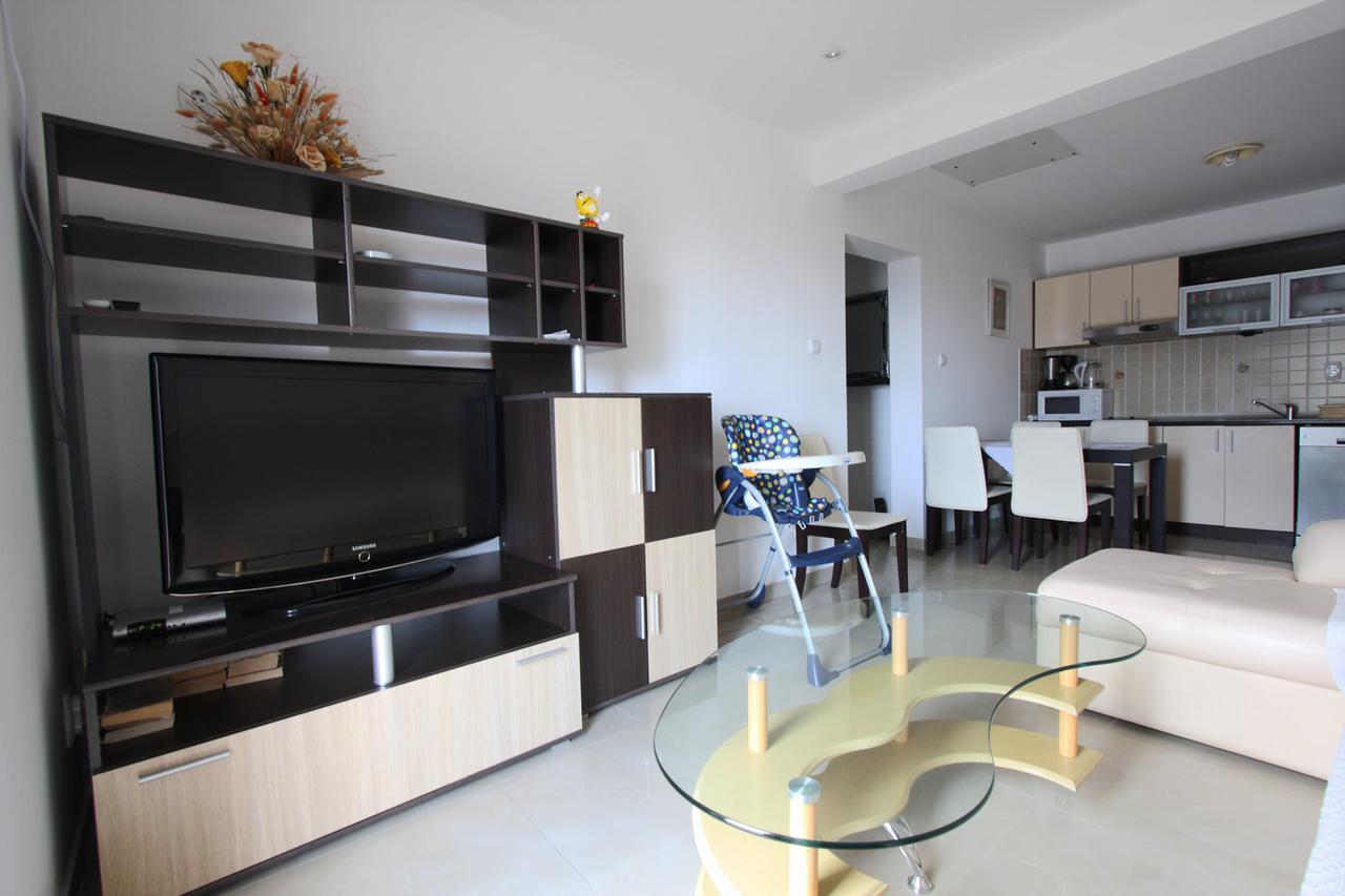 Apartmani Irena Петровац Экстерьер фото