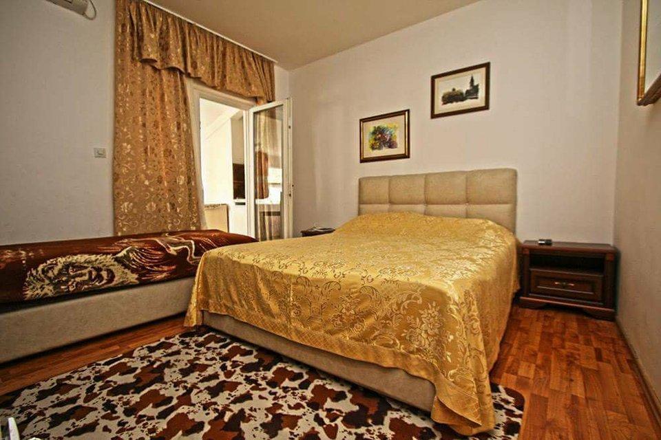 Apartmani Irena Петровац Экстерьер фото
